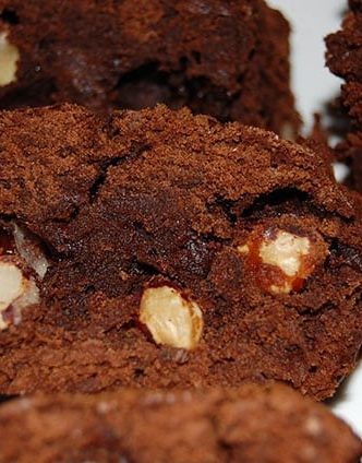 Brownies chocolat noisettes caramélisées