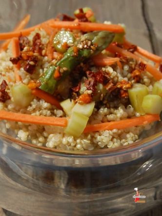 Salade de quinoa aux légumes
