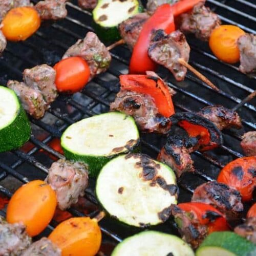 Brochettes marinées aux saveurs méridionales