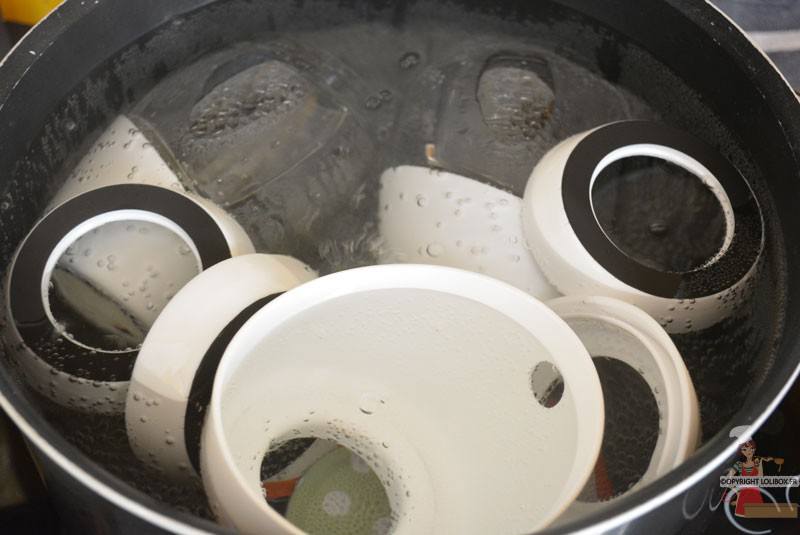 Stérilisation des bocaux dans l'eau bouillante