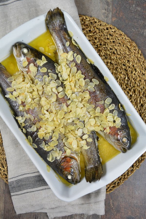 les truites aux amandes : un plat délicieux de poissons