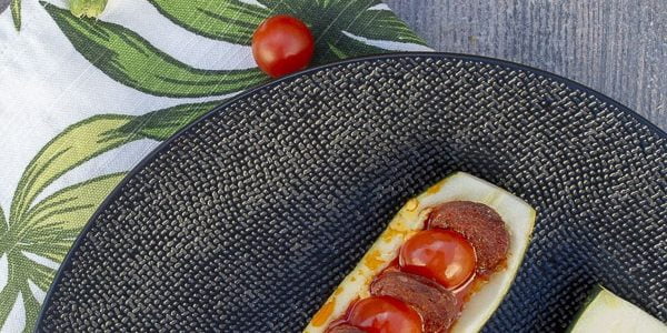Barquettes de courgettes au chorizo et tomates cerise
