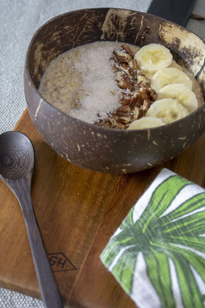 Breakfast bowl banane noix de pécan