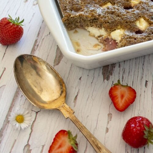 Cobbler cétogène aux fraises